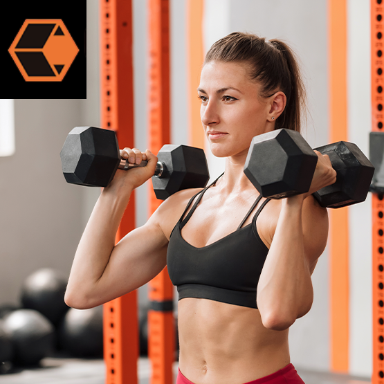 Conheça a aula que proporciona definição muscular de forma dinâmica